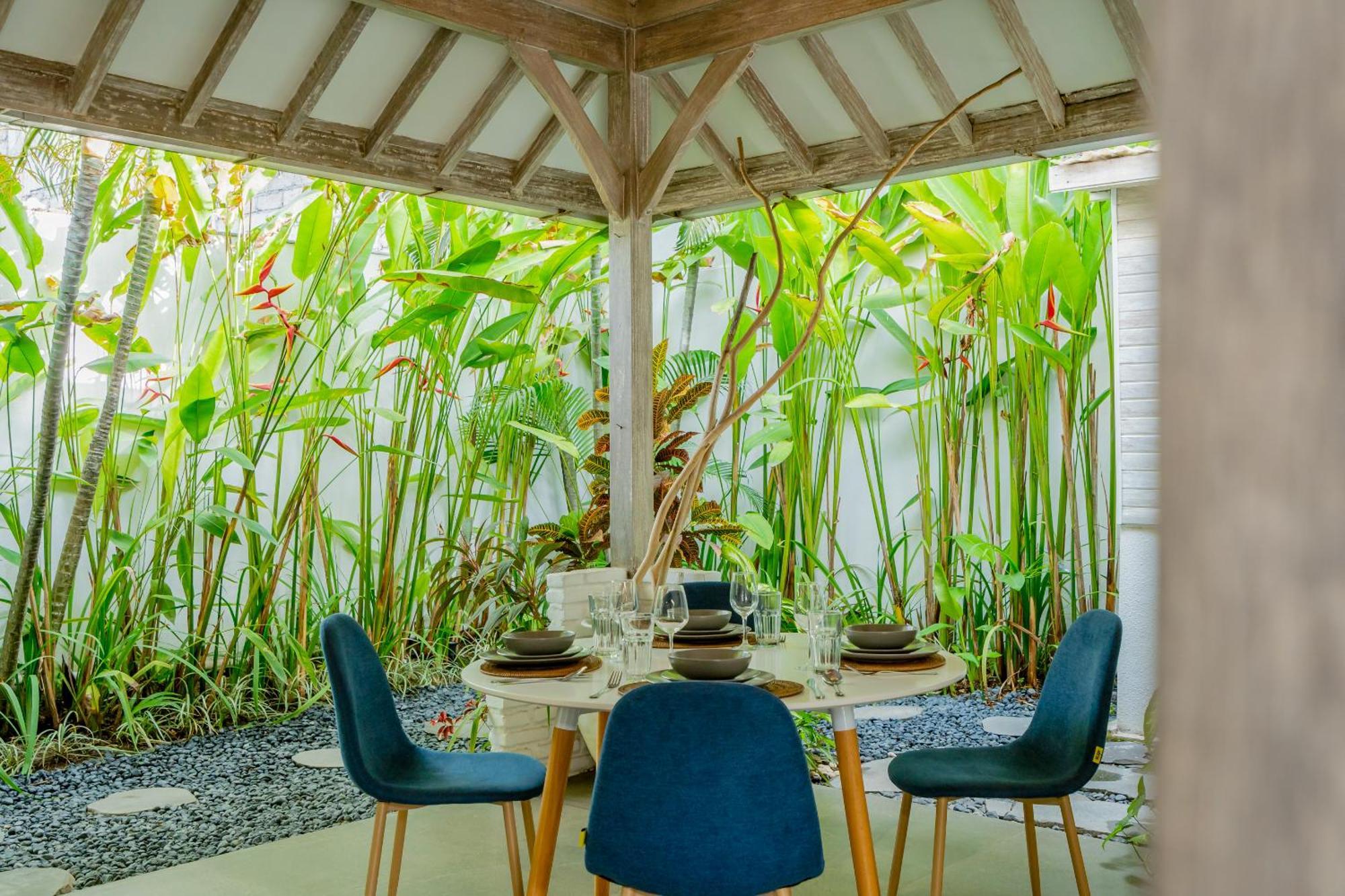 Mundaka Villa By Betterplace Canggu  Exterior photo