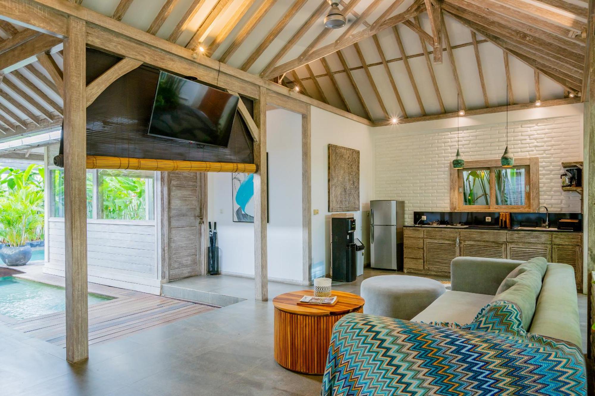 Mundaka Villa By Betterplace Canggu  Exterior photo