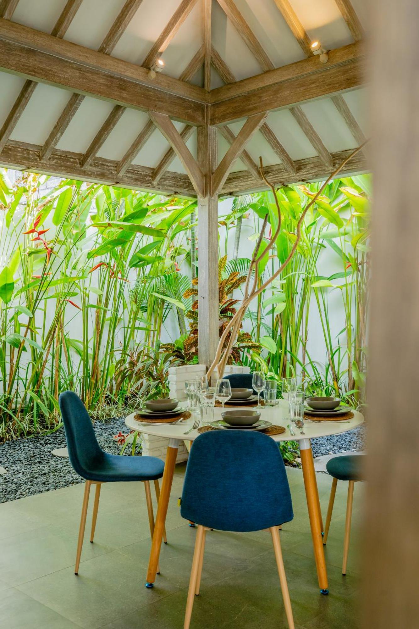 Mundaka Villa By Betterplace Canggu  Exterior photo